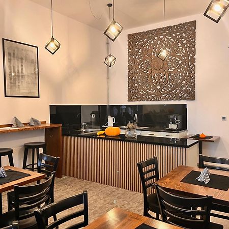 The Old Townhouse Aparthotel Krosno Ngoại thất bức ảnh