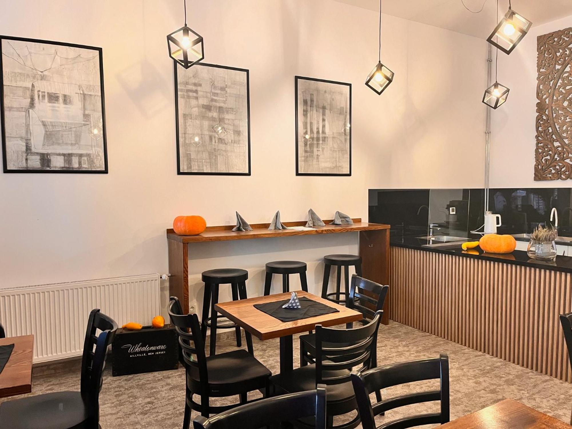 The Old Townhouse Aparthotel Krosno Ngoại thất bức ảnh